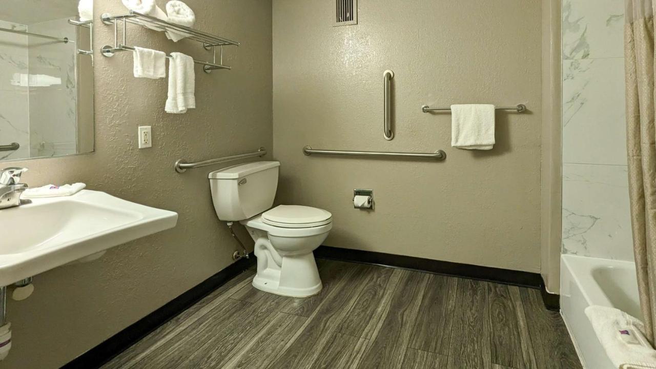 Motel 6-Danvers, Ma - Boston North Eksteriør bilde
