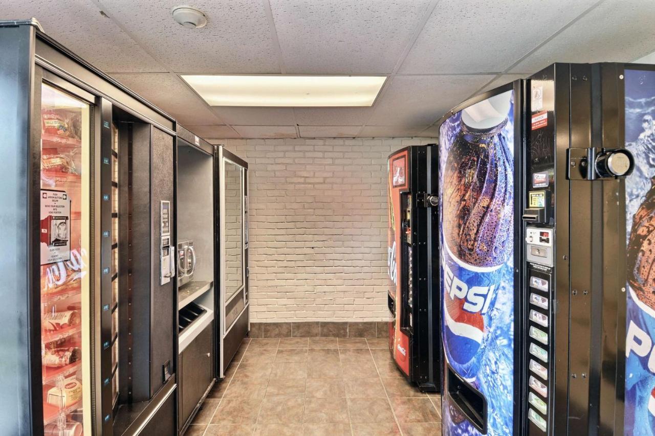 Motel 6-Danvers, Ma - Boston North Eksteriør bilde