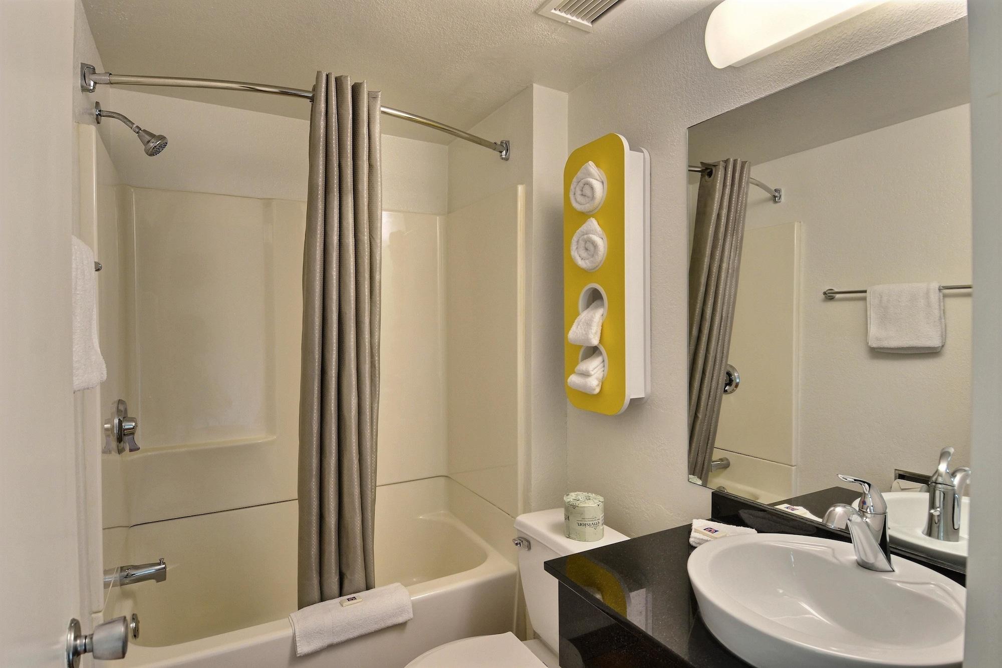 Motel 6-Danvers, Ma - Boston North Eksteriør bilde