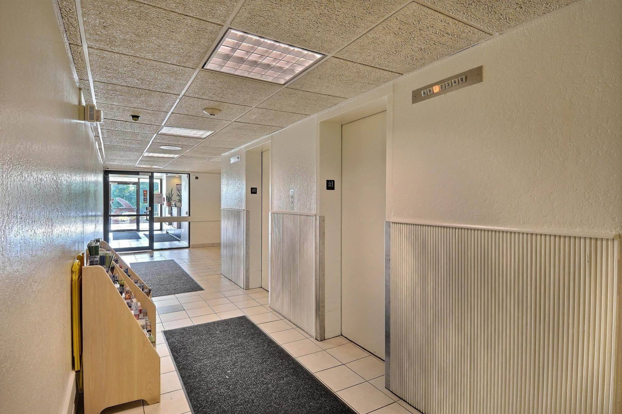Motel 6-Danvers, Ma - Boston North Eksteriør bilde